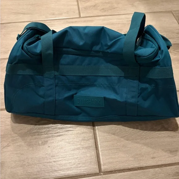 Gymshark Duffel Bag Active Holdall Small Functional Teal Gym Bag NEW - Picture 8 of 8